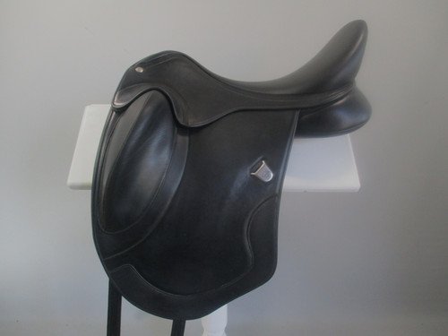 Bates Artiste Luxe Mono Dressage Saddle Size 1 17"-17.5"