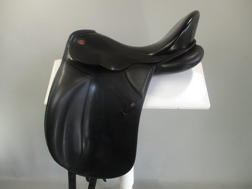 Kieffer Kur Dressage Saddle 17" MW