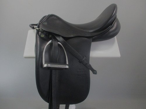 Stubben Maestoso de Luxe Dressage Saddle 17.5" W