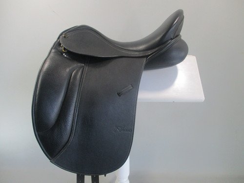 Trainers Mariel Dressage Saddle 17"