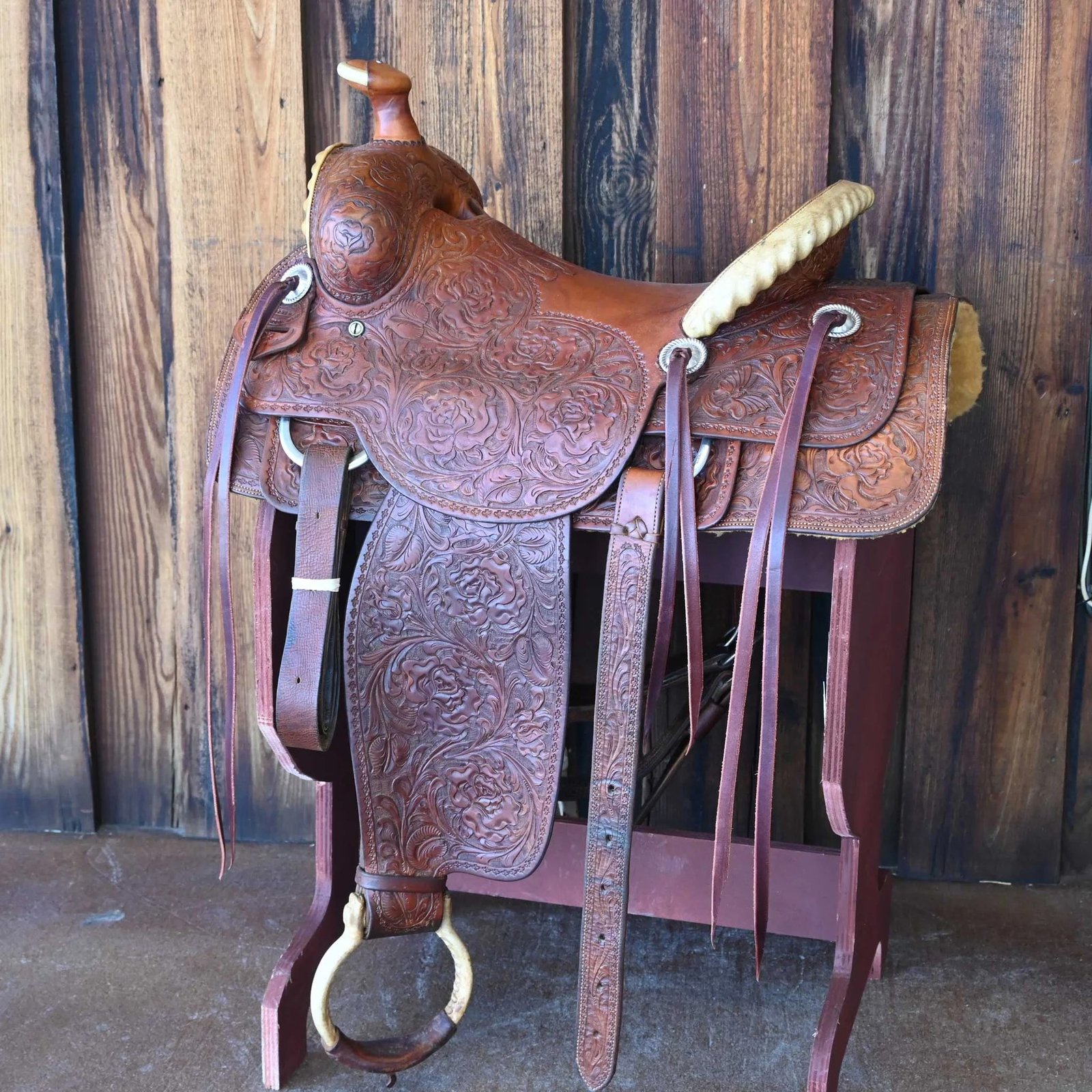 Antique Bob Marrs Western Saddle – Handcrafted Texas Collectible - Image 3